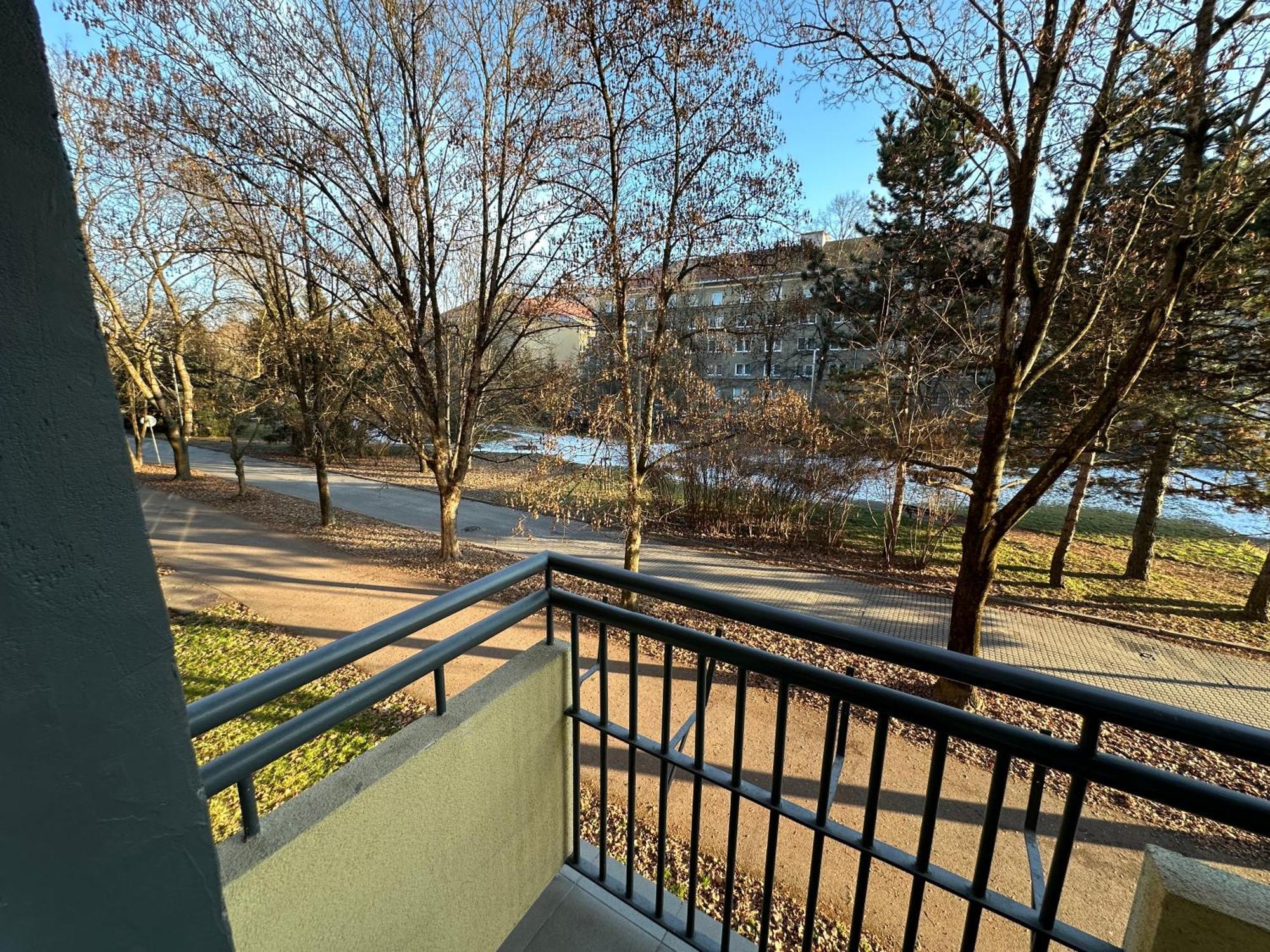 Apartman Bb-Centrum1 Банска-Бистрица Экстерьер фото